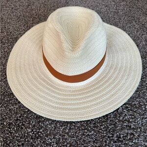 Madewell Packable off white hat